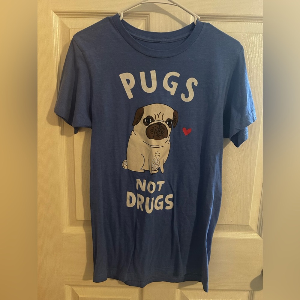 Gemma Correll - Pugs not Drugs Graphic Tee